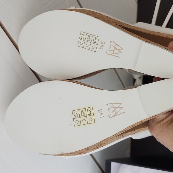 NEW AAJ By Aminah Nina Lace-Up Architectural Wedge White 9 Sandals - Picture 9 of 10